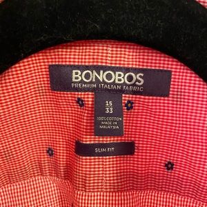 Italian embroidered daisy on red gingham slim fit